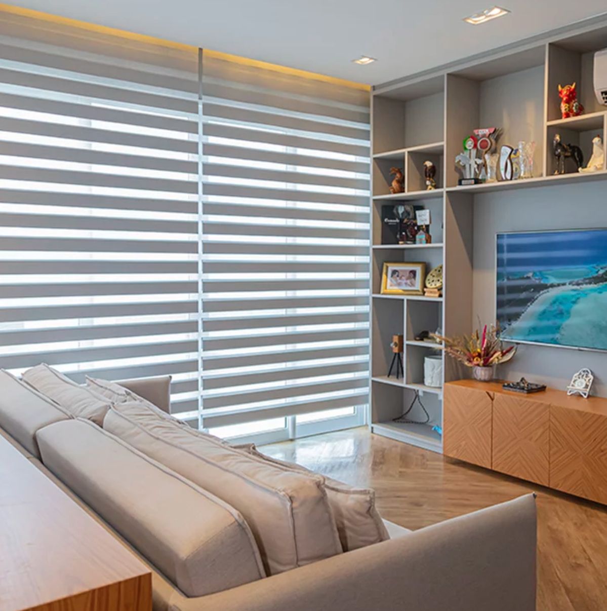 Duplex Blinds Dubai - Double Layer Blinds with Blackout & Sheer for Ultimate Light Control