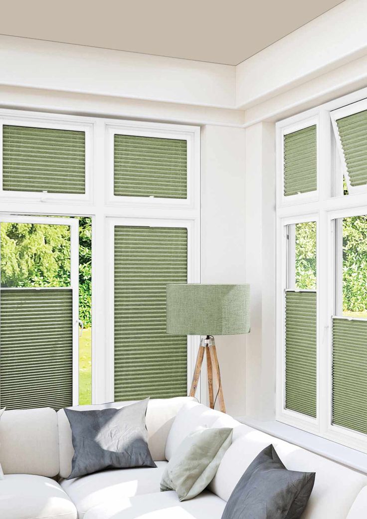 Honeycomb blinds for energy saving in Dubai home