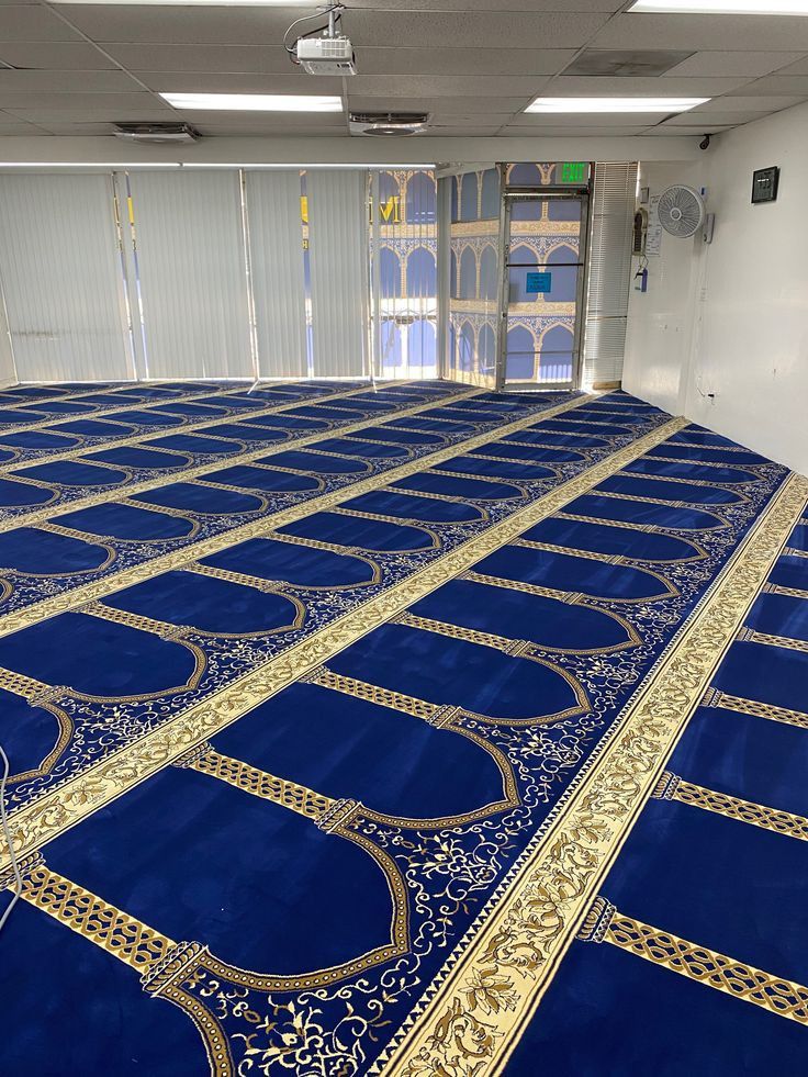 Specialized mosque carpets in Dubai